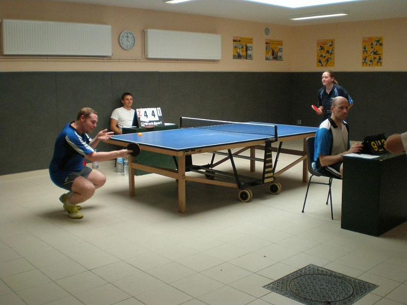 Xavier contre Christelle.JPG